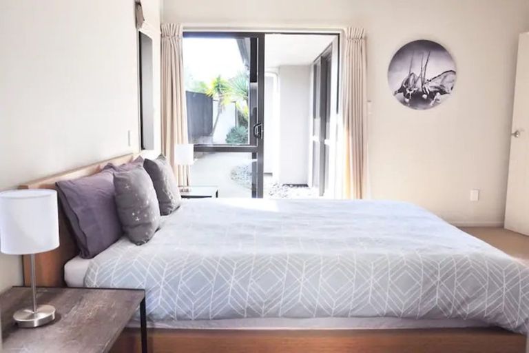 Photo of property in 12 Kalmore Place, Flat Bush, Auckland, 2016