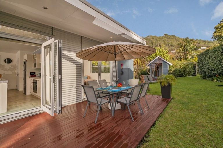 Photo of property in 5 Grange Road, Hahei, Whitianga, 3591
