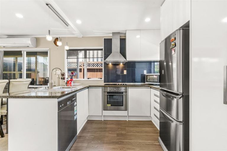 Photo of property in 1/47a Great South Road, Manurewa, Auckland, 2102