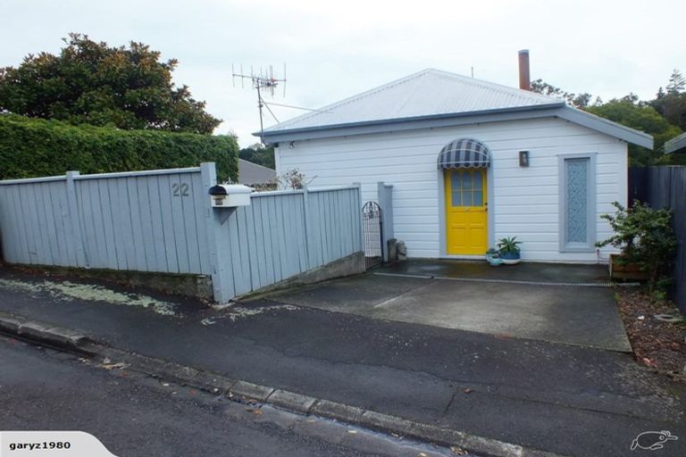 Photo of property in 22 Enfield Road, Hospital Hill, Napier, 4110