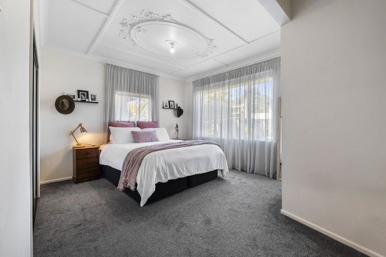 Photo of property in 3 Pukaka Street, Strandon, New Plymouth, 4312