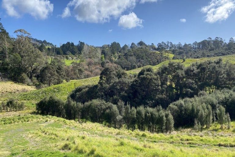 Photo of property in 10-20 Kay Road, Swanson, Auckland, 0614