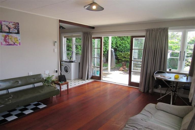 Photo of property in 20 Stoke Street, Newtown, Wellington, 6021