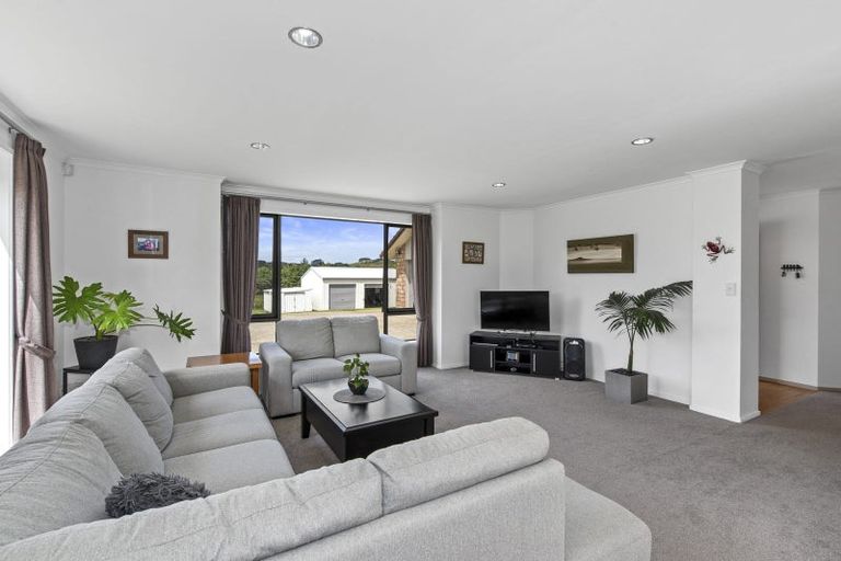 Photo of property in 306f Inland Road, Helensville, 0875