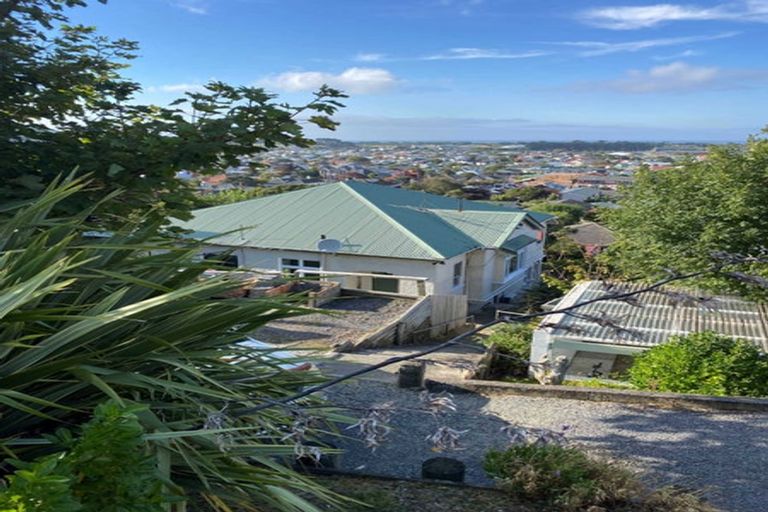 Photo of property in 40 Moana Crescent, Musselburgh, Dunedin, 9013