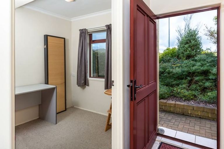 Photo of property in 89 Arrowsmith Avenue, Waipahihi, Taupo, 3330