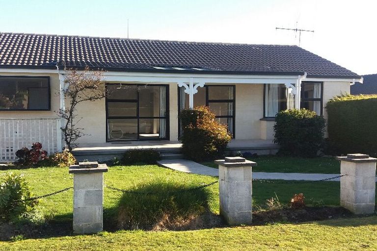 Photo of property in 22 Leven Street, South Hill, Oamaru, 9400