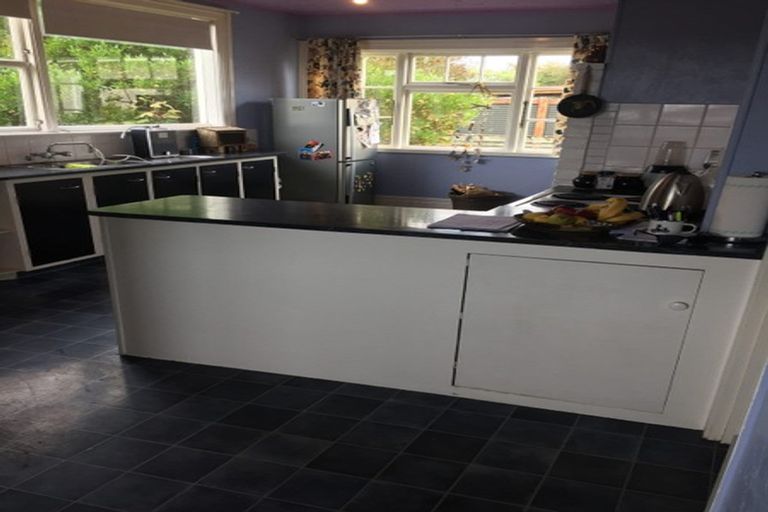 Photo of property in 15 Coronation Street, Waimate, 7924