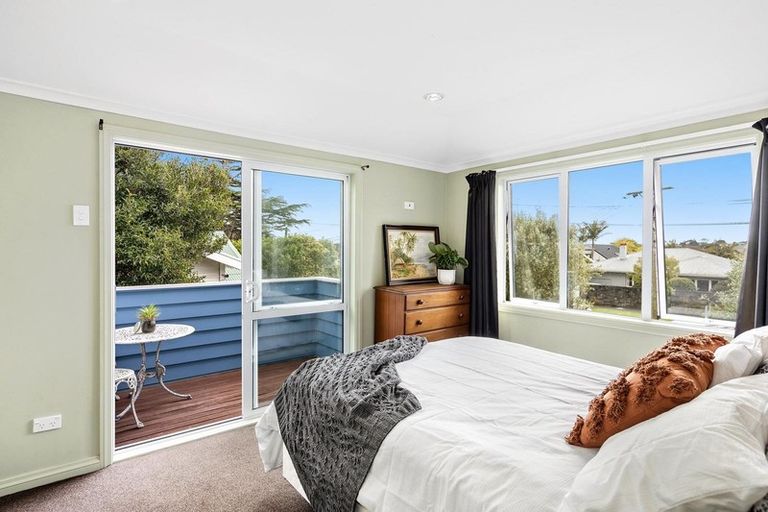 Photo of property in 42 Moa Road, Point Chevalier, Auckland, 1022