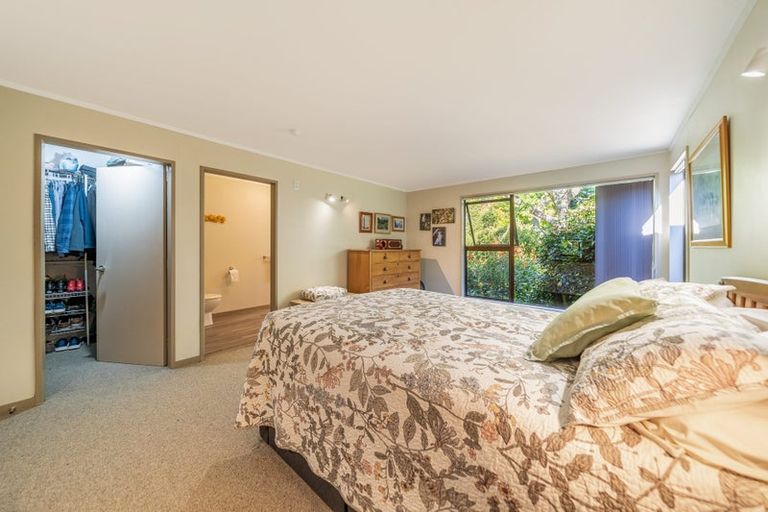 Photo of property in 119 Paekakariki Hill Road, Pauatahanui, Porirua, 5381