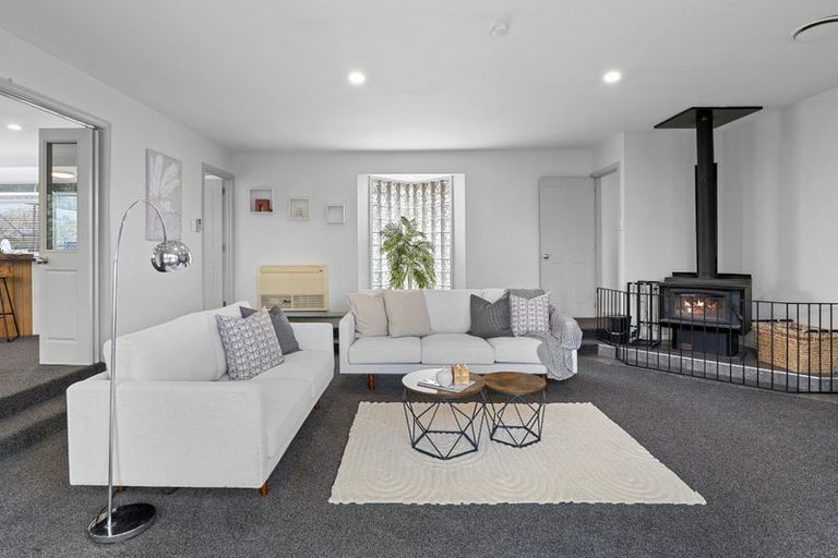 Photo of property in 22 Millcroft Place, Parklands, Christchurch, 8083