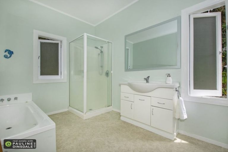 Photo of property in 11 Highland Way, Maungatapere, Whangarei, 0179