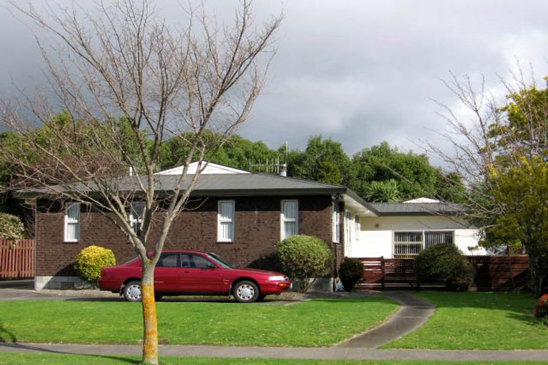 Photo of property in 42 Carter Crescent, Awapuni, Palmerston North, 4412
