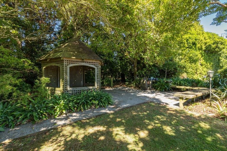 Photo of property in 55 Pitt Road, Hillsborough, New Plymouth, 4372