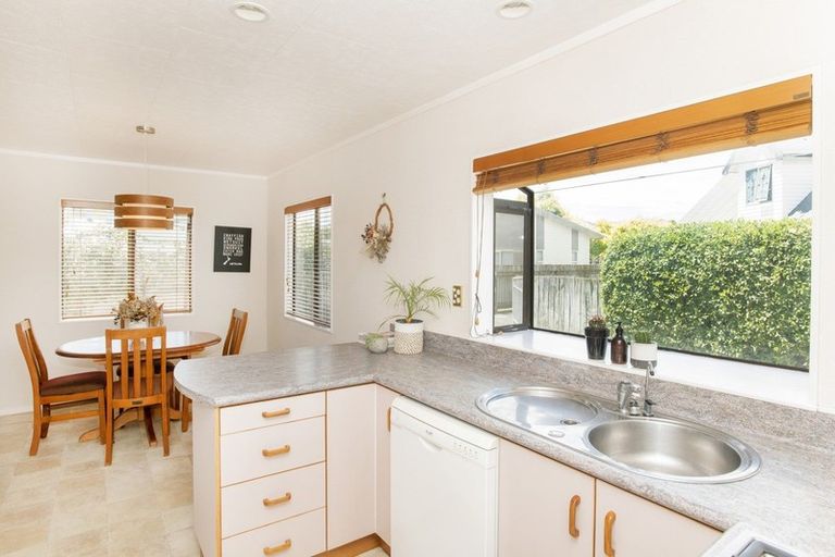 Photo of property in 14 Ruru Avenue, Lytton West, Gisborne, 4010