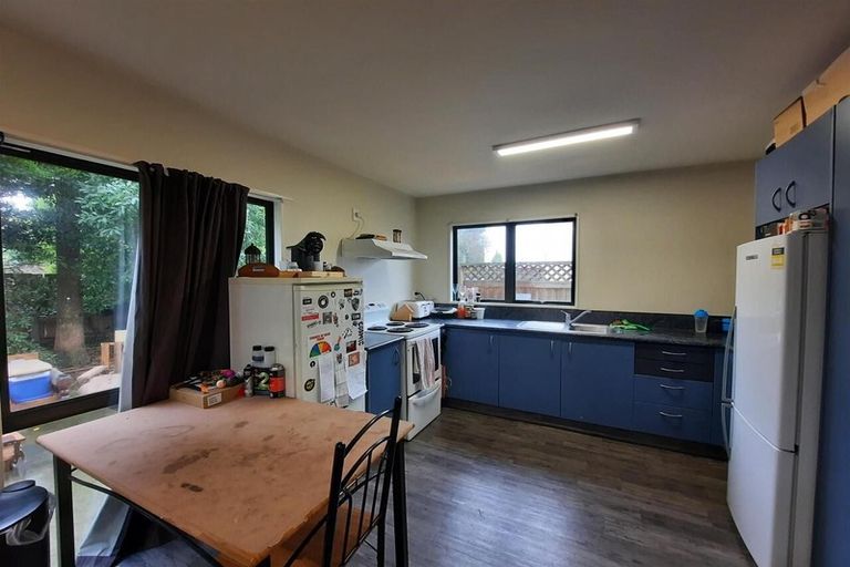 Photo of property in 120c Elizabeth Street, Riccarton, Christchurch, 8041