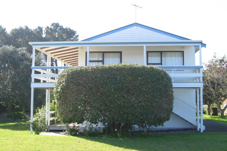 Photo of property in 99 Oyster Drive, Cooks Beach, Whitianga, 3591