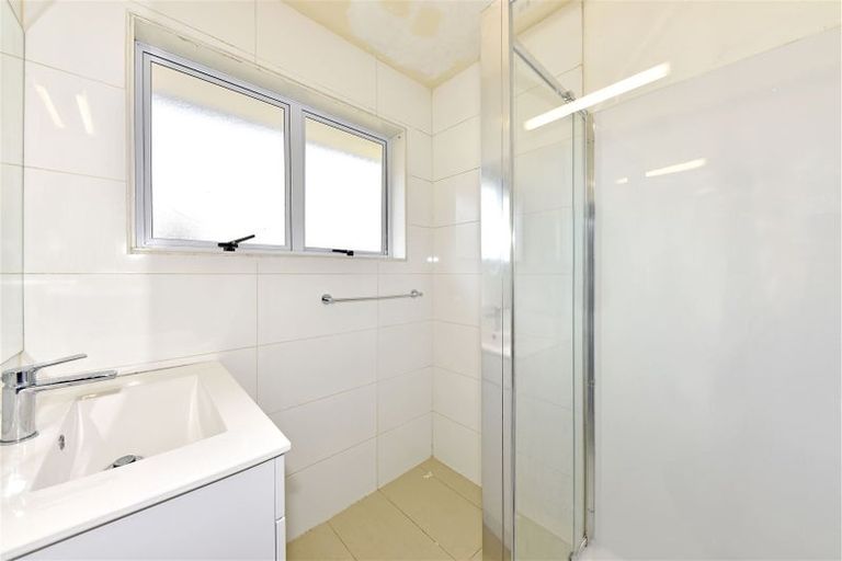 Photo of property in 22 Greenhurst Street, Sockburn, Christchurch, 8042