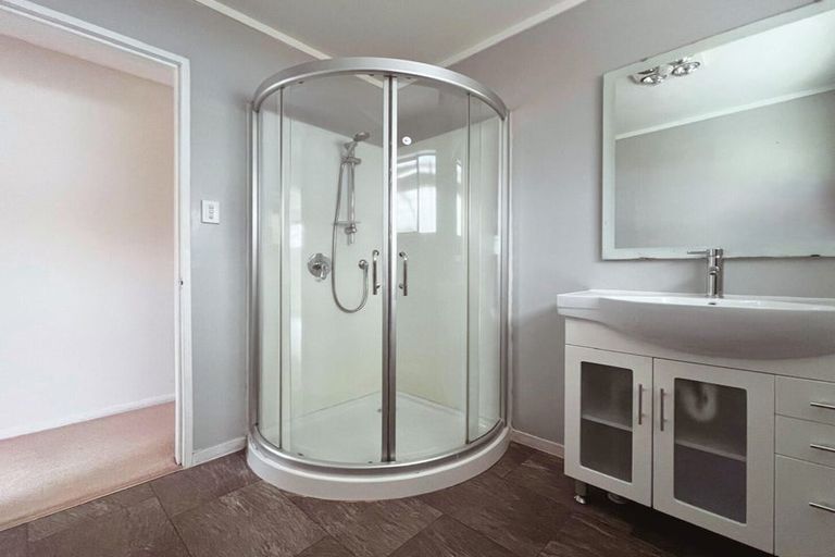 Photo of property in 207 Staithes Drive South, Whitby, Porirua, 5024