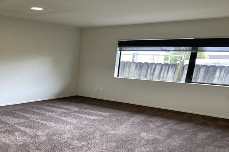 Photo of property in 21 Aberfeldy Avenue, Highland Park, Auckland, 2010