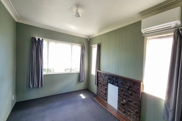 Photo of property in 14 Valentine Street, Papakura, 2110