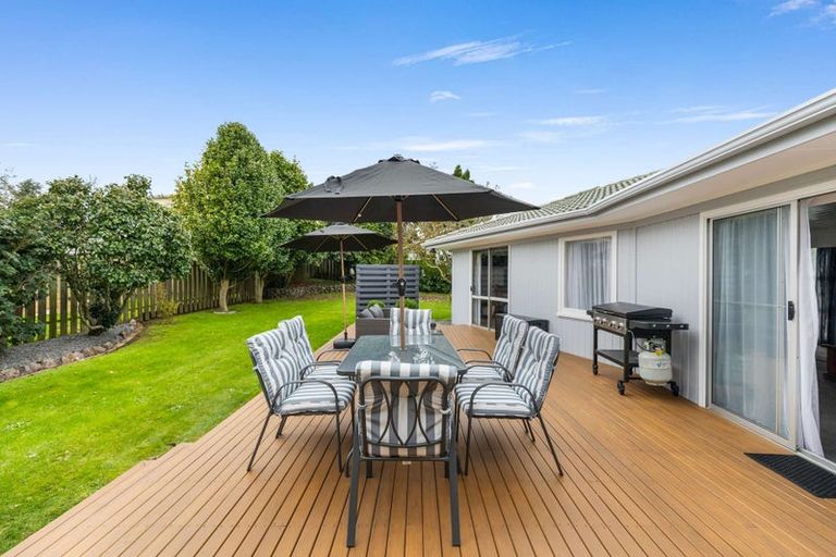 Photo of property in 10 Walnut Place, Owhata, Rotorua, 3010