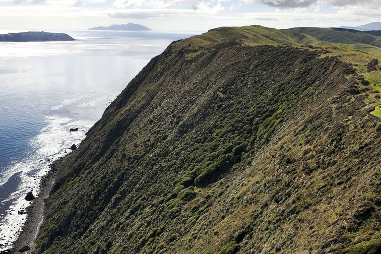 Photo of property in 292 Boom Rock Road, Ohariu, Wellington, 6037