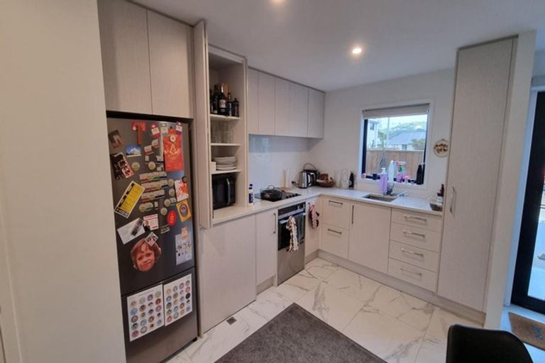 Photo of property in 2/320 Oxford Terrace, Avalon, Lower Hutt, 5011