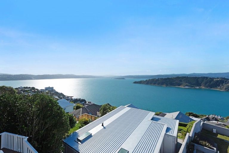 Photo of property in 4/25 Thane Road, Roseneath, Wellington, 6011