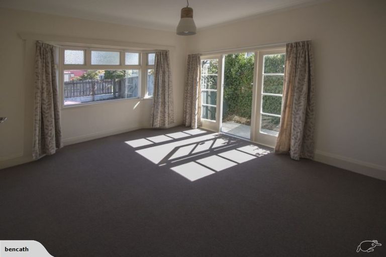 Photo of property in 92 Mackworth Street, Woolston, Christchurch, 8062