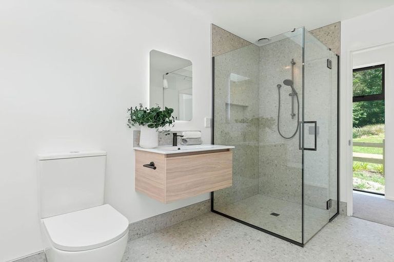 Photo of property in 8 Molly Place, Southbridge, 7602