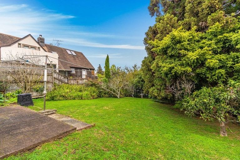 Photo of property in 9 Francis Street, Hauraki, Auckland, 0622