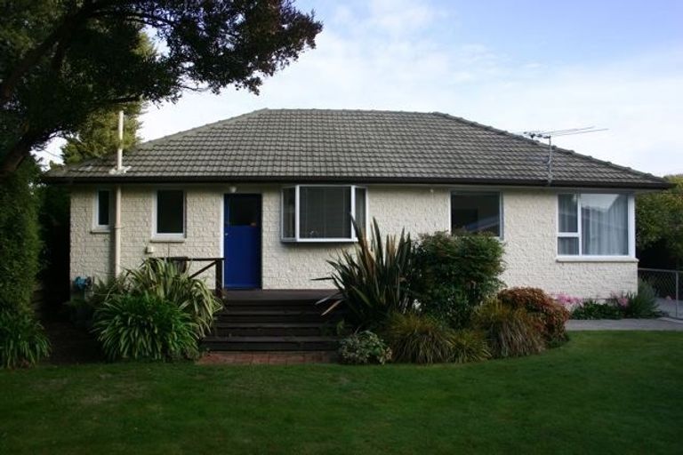 Photo of property in 6 Hounslow Street, Ilam, Christchurch, 8041