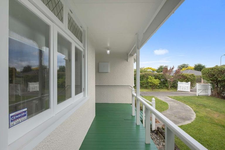 Photo of property in 4 Douglas Street, West End, Palmerston North, 4412