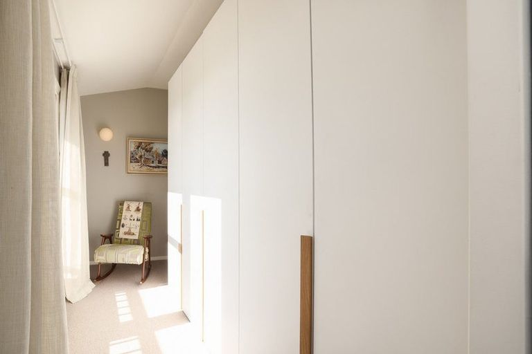 Photo of property in 21 Heaton Rhodes Place, Cashmere, Christchurch, 8022