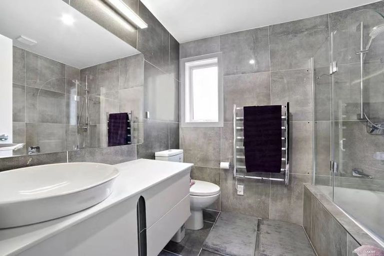 Photo of property in 154 Stredwick Drive, Torbay, Auckland, 0630