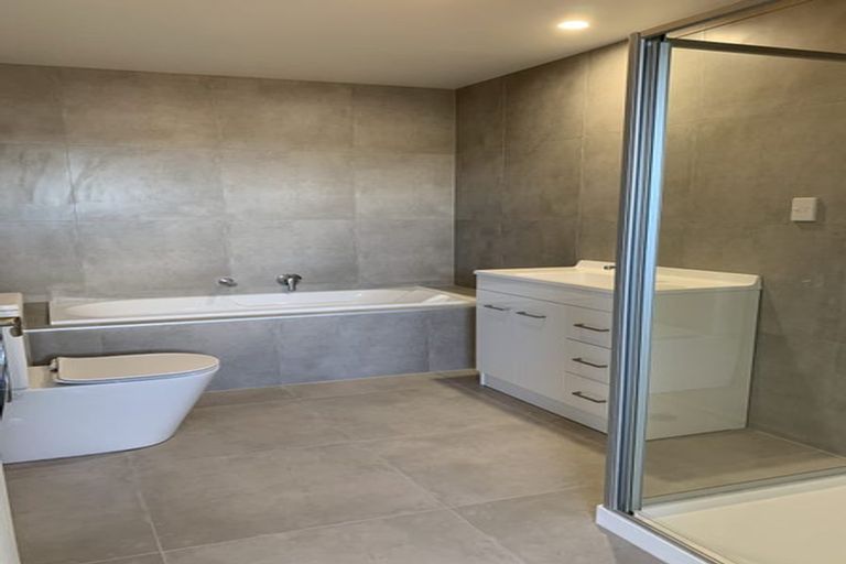 Photo of property in 2 Softwood Avenue, Takanini, 2110