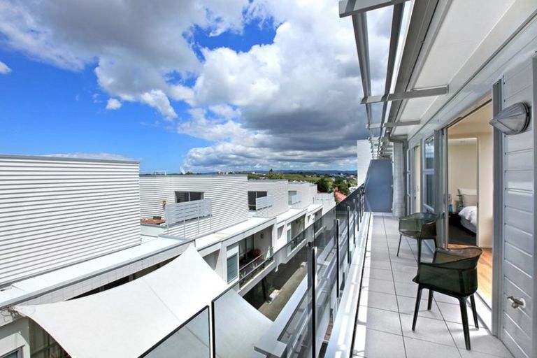 Photo of property in 1d/2 Dickens Street, Grey Lynn, Auckland, 1021