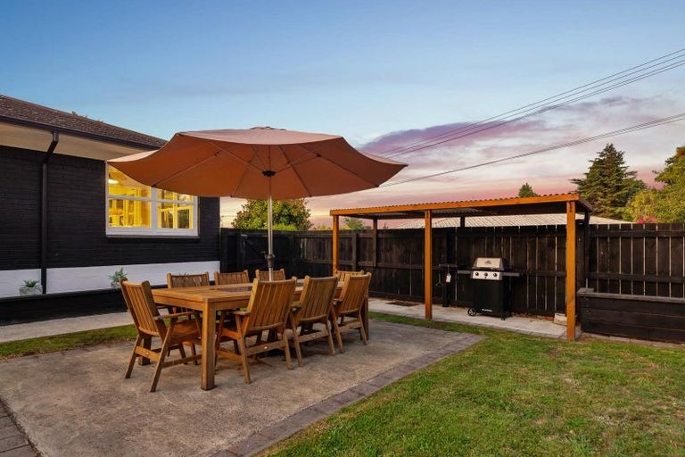 Photo of property in 22 Wharepaina Crescent, Springfield, Rotorua, 3015
