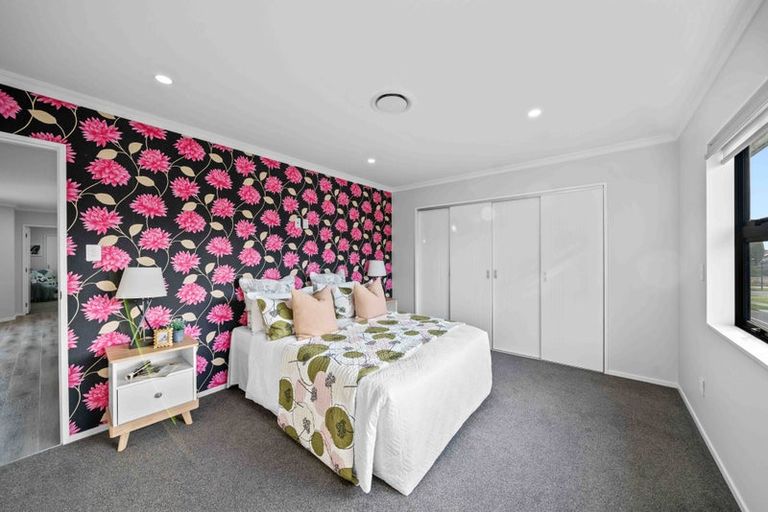 Photo of property in 6 Tuangi Road, Karaka, Papakura, 2113