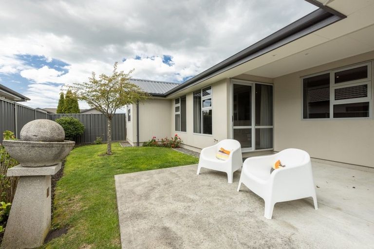 Photo of property in 3 Karoola Place, Havelock North, 4130