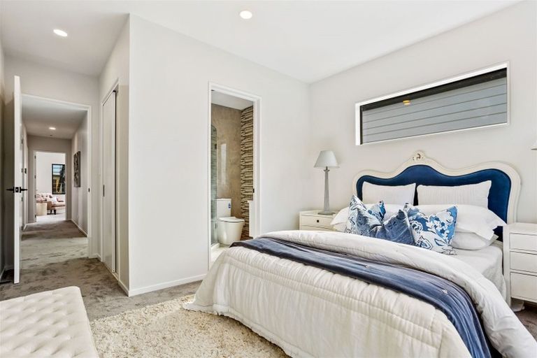 Photo of property in 22 Coast Garden Drive, Hobsonville, Auckland, 0616