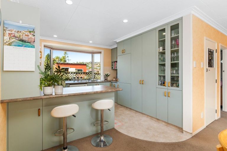 Photo of property in 339 Kenmure Road, Kenmure, Dunedin, 9011