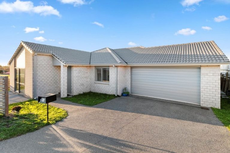 Photo of property in 95 Bert Wall Drive, Omokoroa, 3114