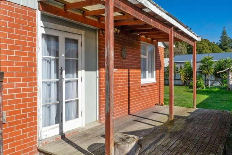 Photo of property in 16 Karaka Street, Wairoa, 4108
