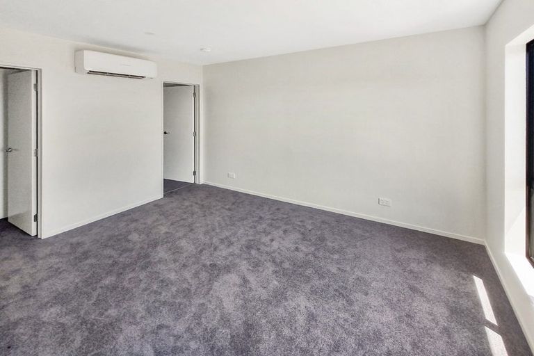 Photo of property in 27 Ara Mara Hua, Henderson, Auckland, 0612