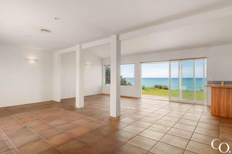 Photo of property in 41 Karewa Parade, Papamoa Beach, Papamoa, 3118