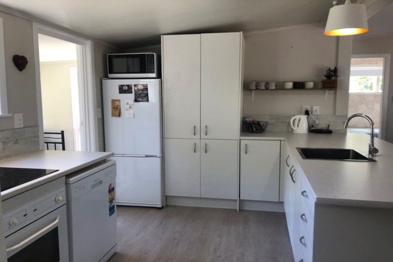 Photo of property in 12 Te Herekiekie Street, Turangi, 3334