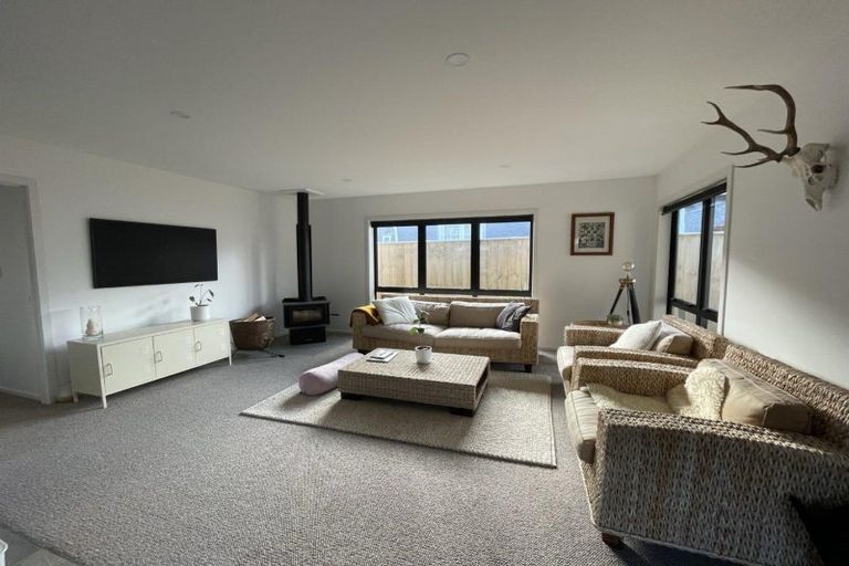 Photo of property in 41c Cornfoot Street, Castlecliff, Whanganui, 4501