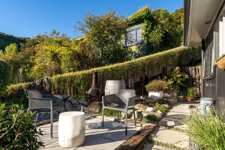 Photo of property in 7 Arthur Crescent, Waikawa, Picton, 7220